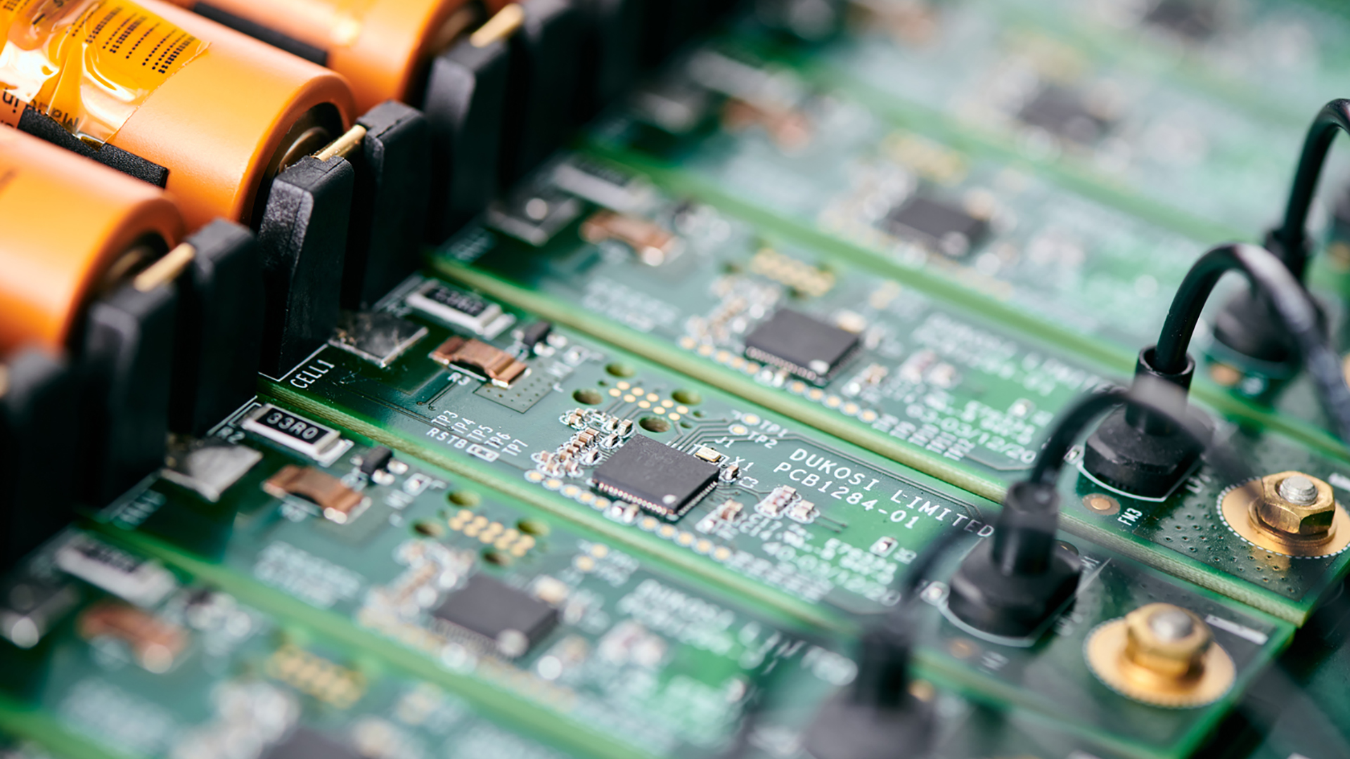 Dukosi Chip On Cell Technology Promo 6528099428518