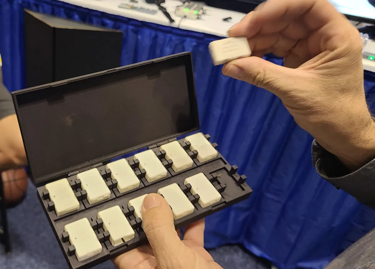 Metasense Tablet Tiny Sensors Simplify Full Body Motion Capture | Electronic Design
