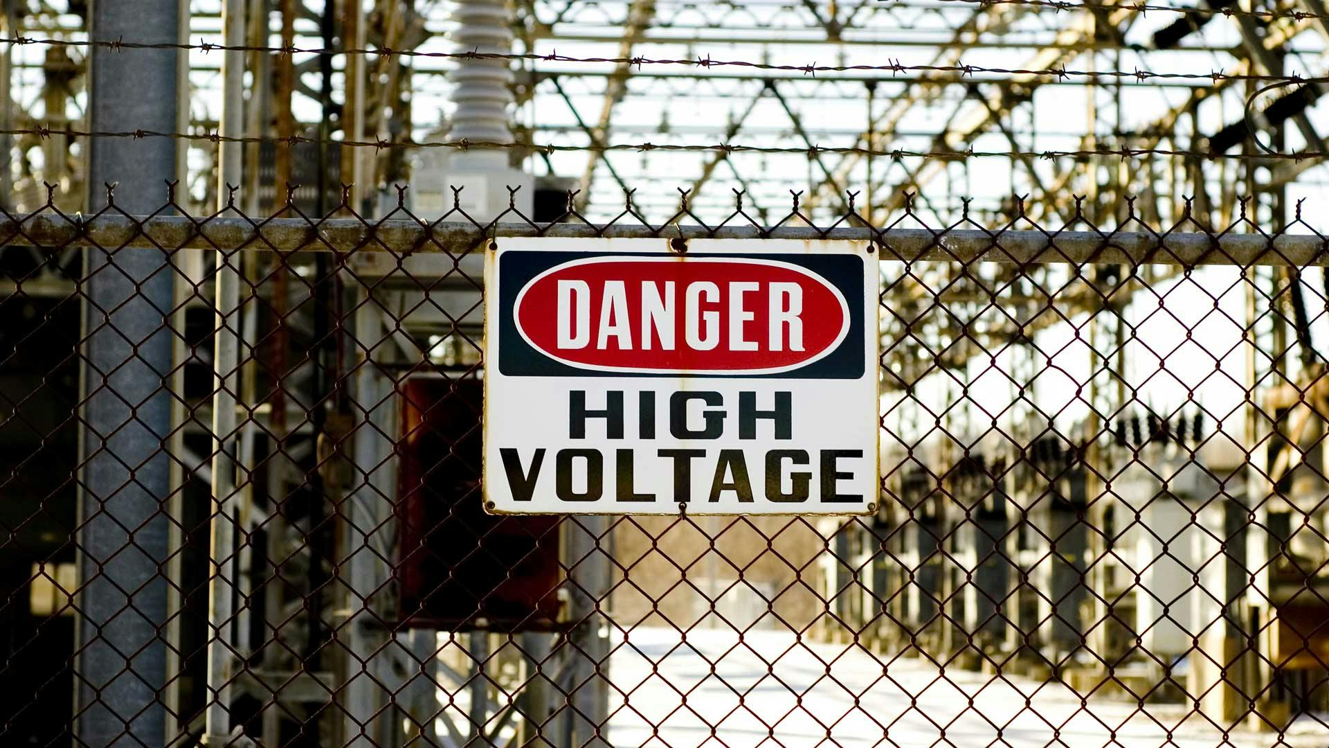 65a8324908be74001df10fe1 Danger Dreamstime Kaylamckown 4074593