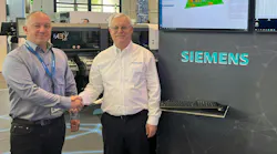 Jeremy Schitter of Siemens Valor (L) and François Erceau of Europlacer (R)