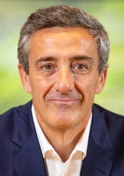 emmanuel_headshot_web emmanuel_headshot_web