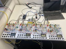 3. Gang of Four THATs interconnected by Master-Minion. 3. Gang of Four THATs interconnected by Master-Minion.