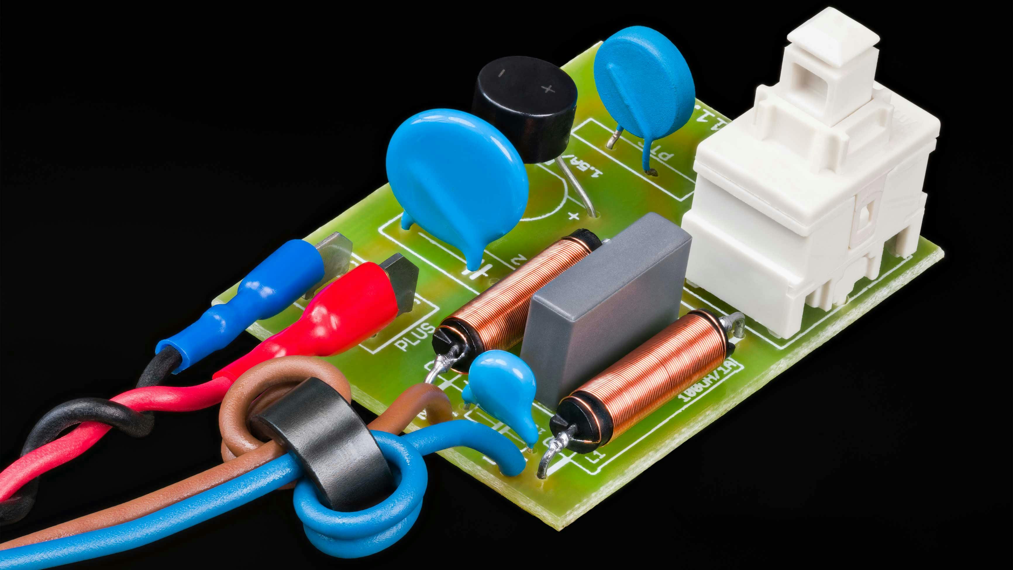 667eda2244387d1b4afc59ca Dreamstime Kpixmining 229796996