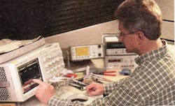 1. The digital storage oscilloscope (DSO) remains the most widely used and most effective test instrument. 1. The digital storage oscilloscope (DSO) remains the most widely used and most effective test instrument.