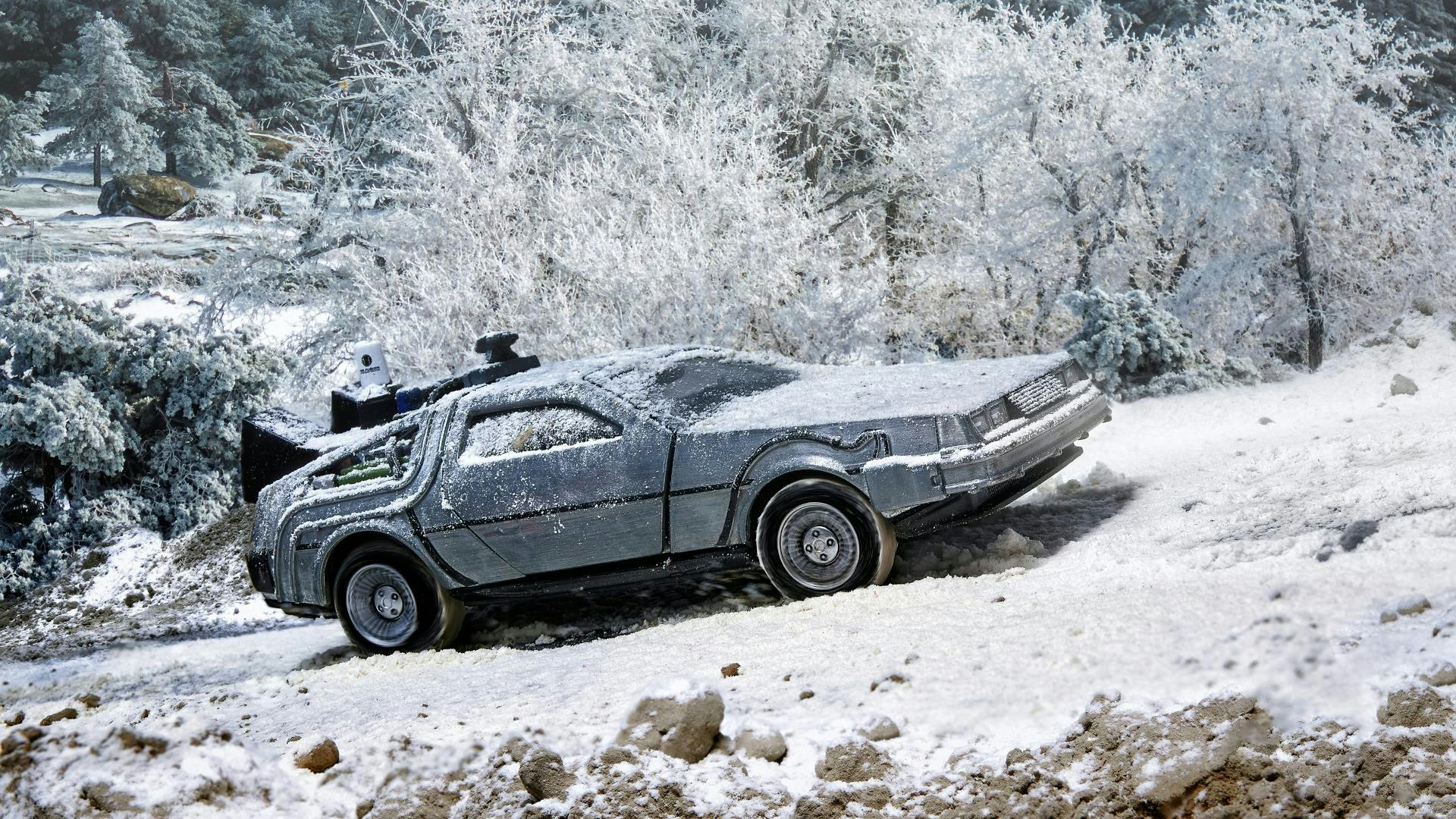 66ad22ee99aea2229ee8844a Delorean Dreamstime L 235671862