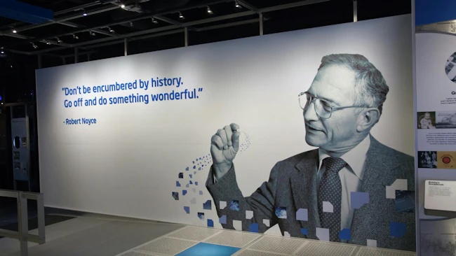 66e8446d42af5cbb4d97de89 Noyce Dreamstime L 39890250