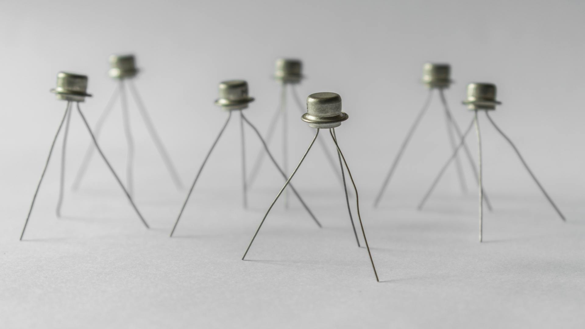 transistors_dreamstime_104689982