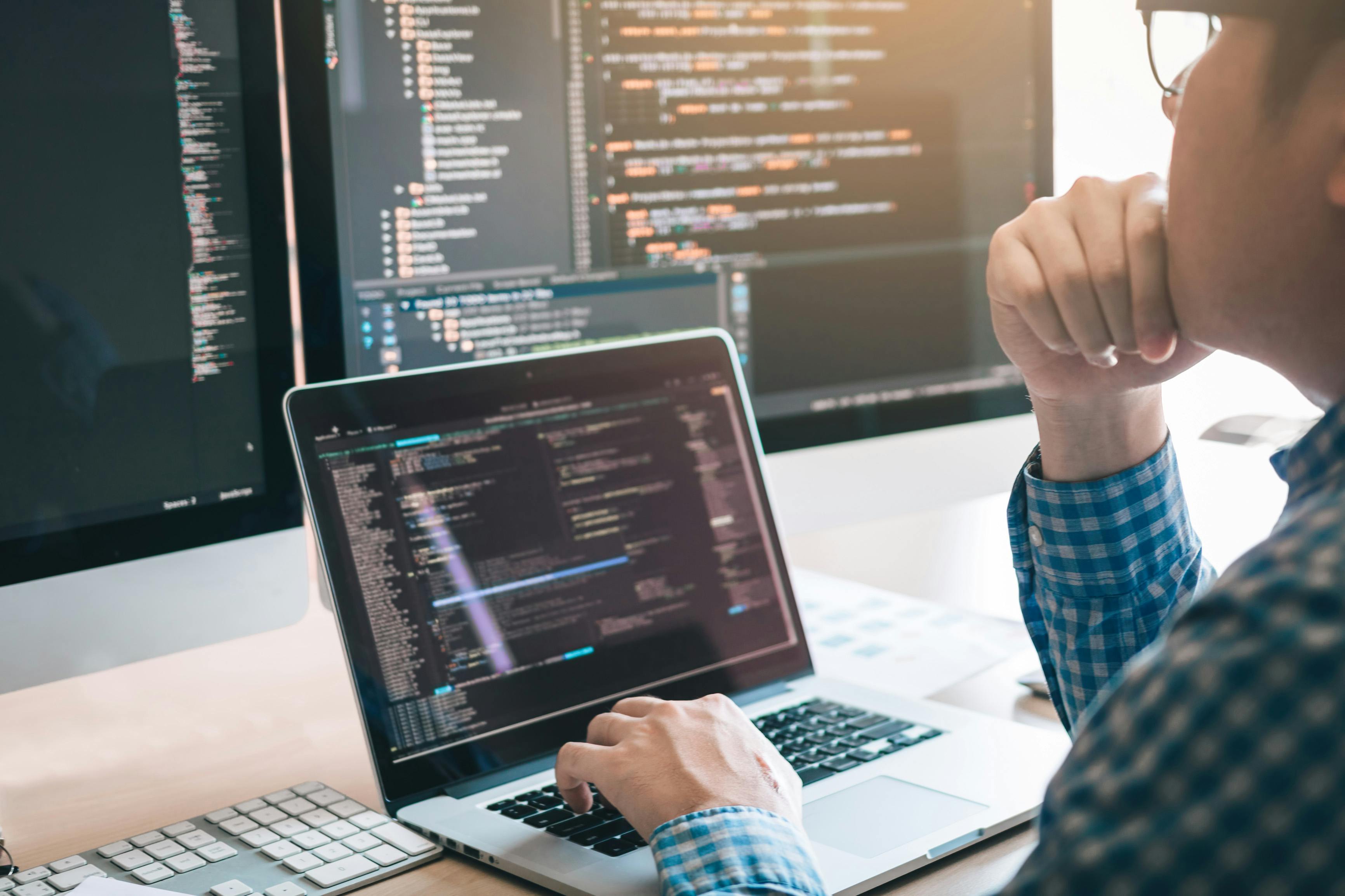 dreamstime_wutthichai_luemuang_142284511