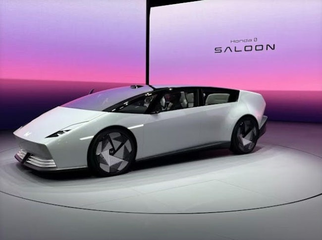 67f7c45f9a0cfbd2eaa58541 Honda Saloon