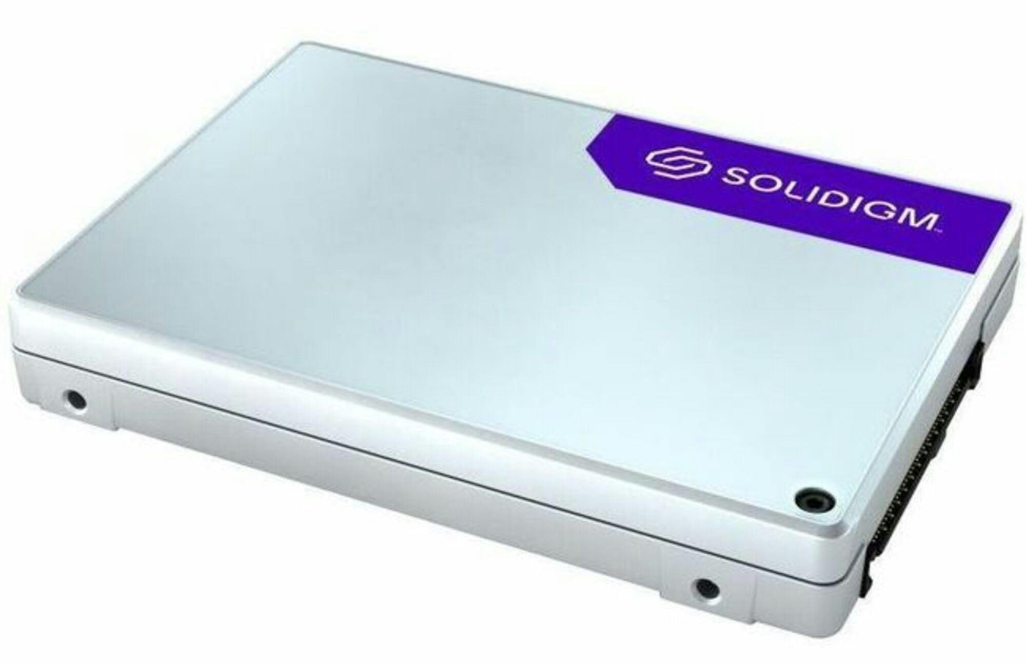 Solidigm D5-P5336 SSD