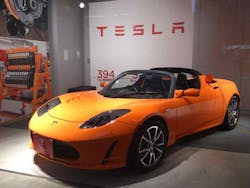 tesla_roadster_japanese_display tesla_roadster_japanese_display