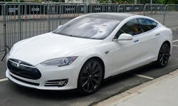 tesla_model_s_sao_2016_9184_cropped tesla_model_s_sao_2016_9184_cropped