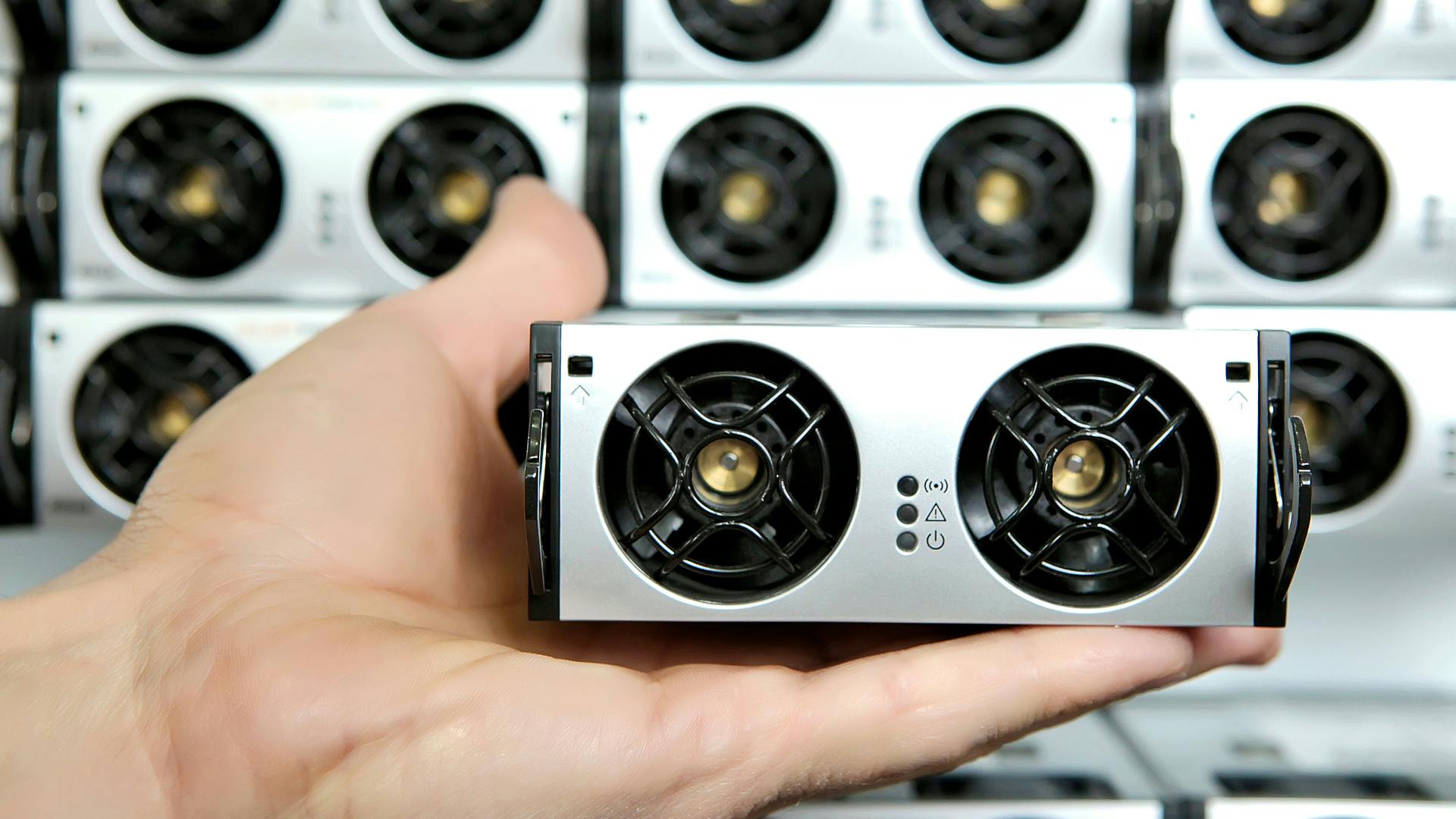 68b857a04bee0ce038771e1f Powersupply Dreamstime L 53192827