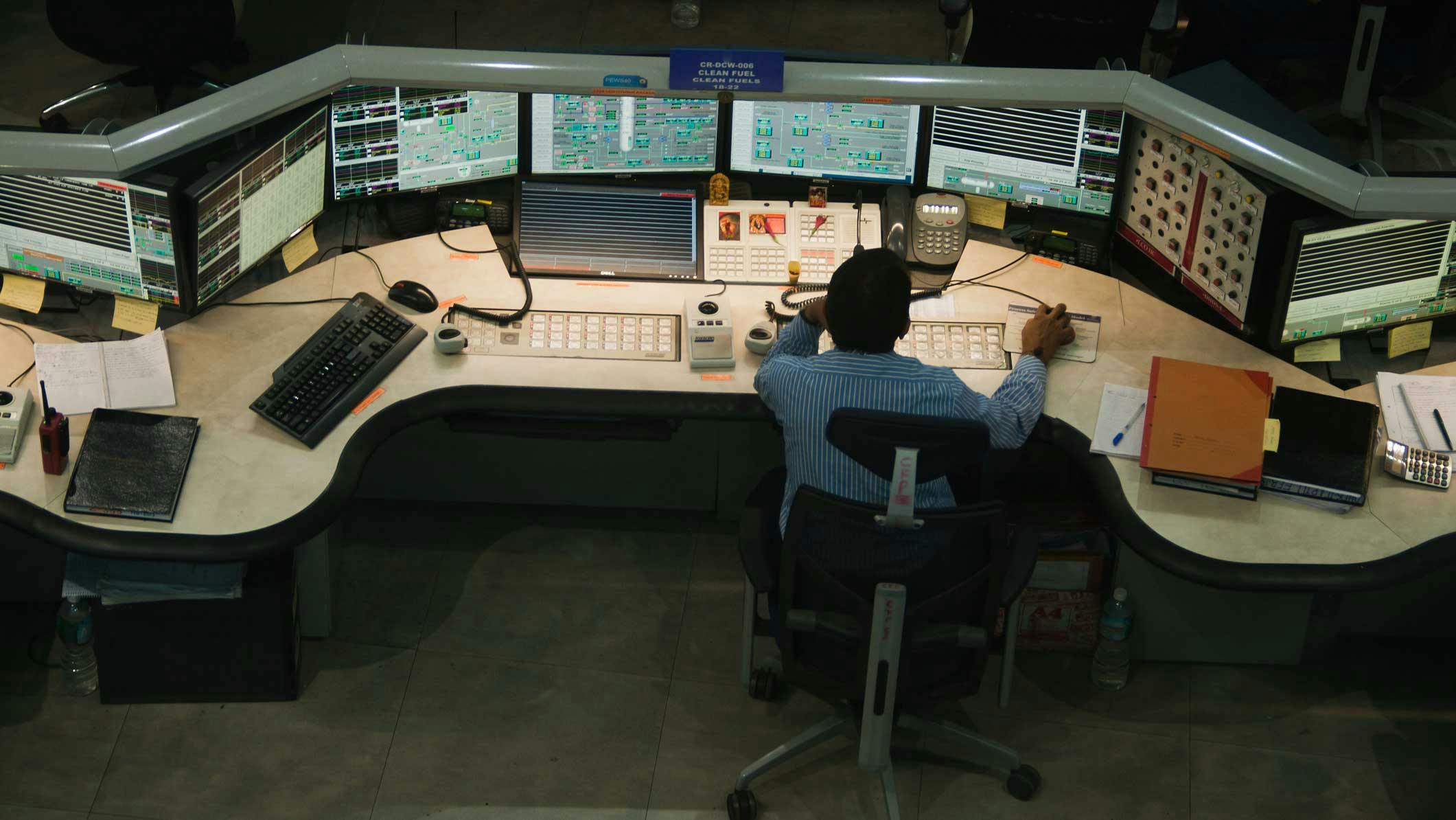 dreamstime_olesiaru_35735309