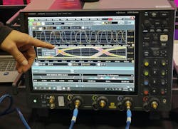 Keysight UXR0334B oscilloscope supports four channels Keysight UXR0334B oscilloscope supports four channels