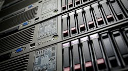 servers_dreamstime_l_7099360 servers_dreamstime_l_7099360