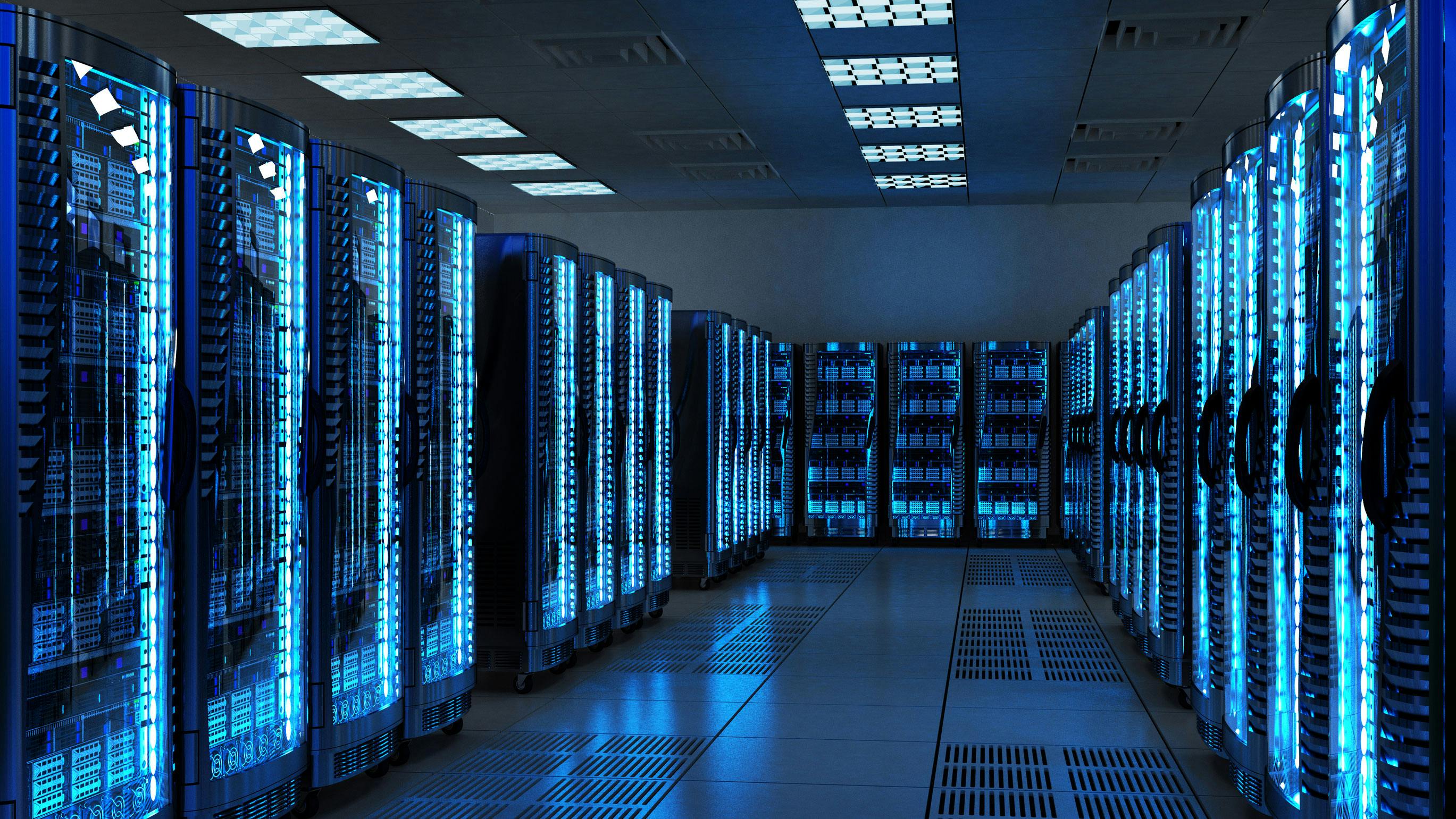 datacenter_dreamstime_cybrain_76795646_promo