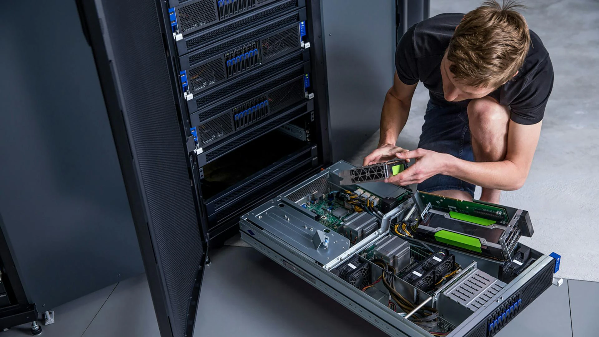 69d547892fa002604f2b90e5 Infineon800vhotswapcontrollerpromo