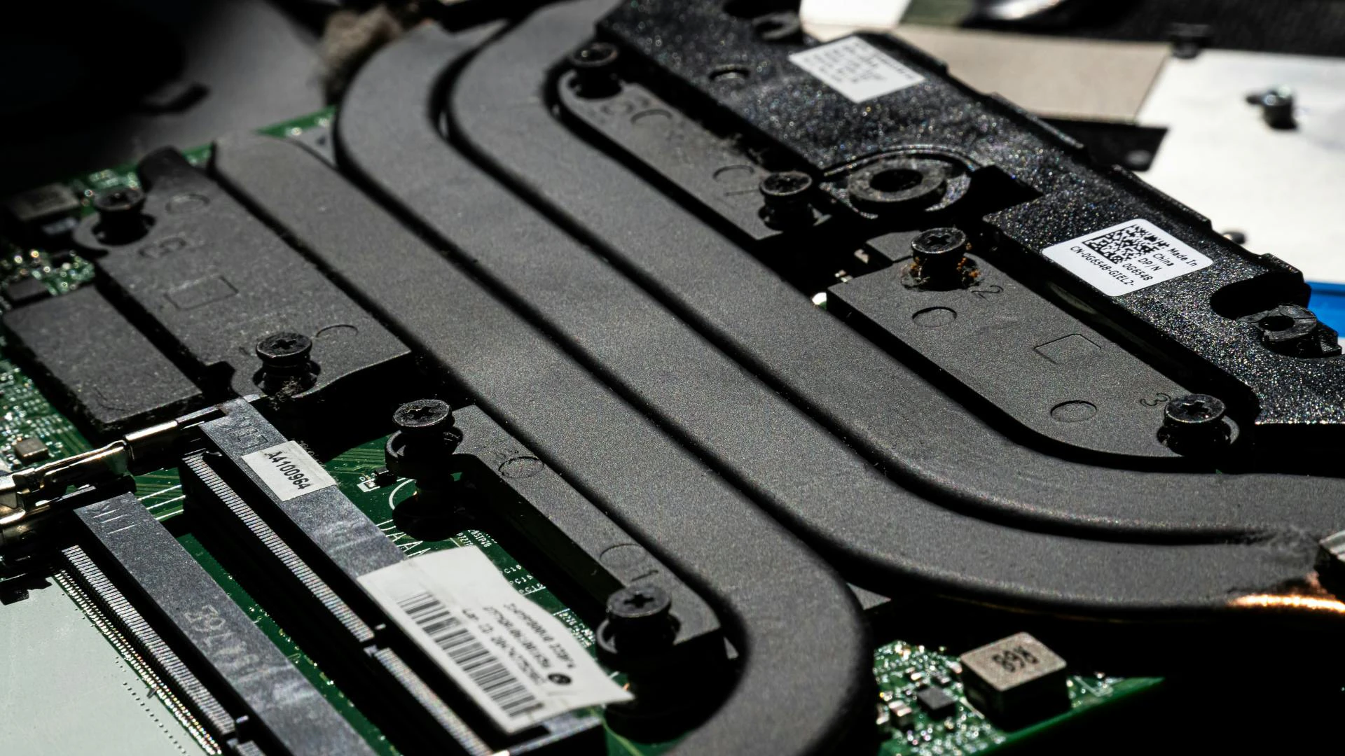 69e6379b604db66abe7437d7 Coolingsystem Dreamstime 395784486