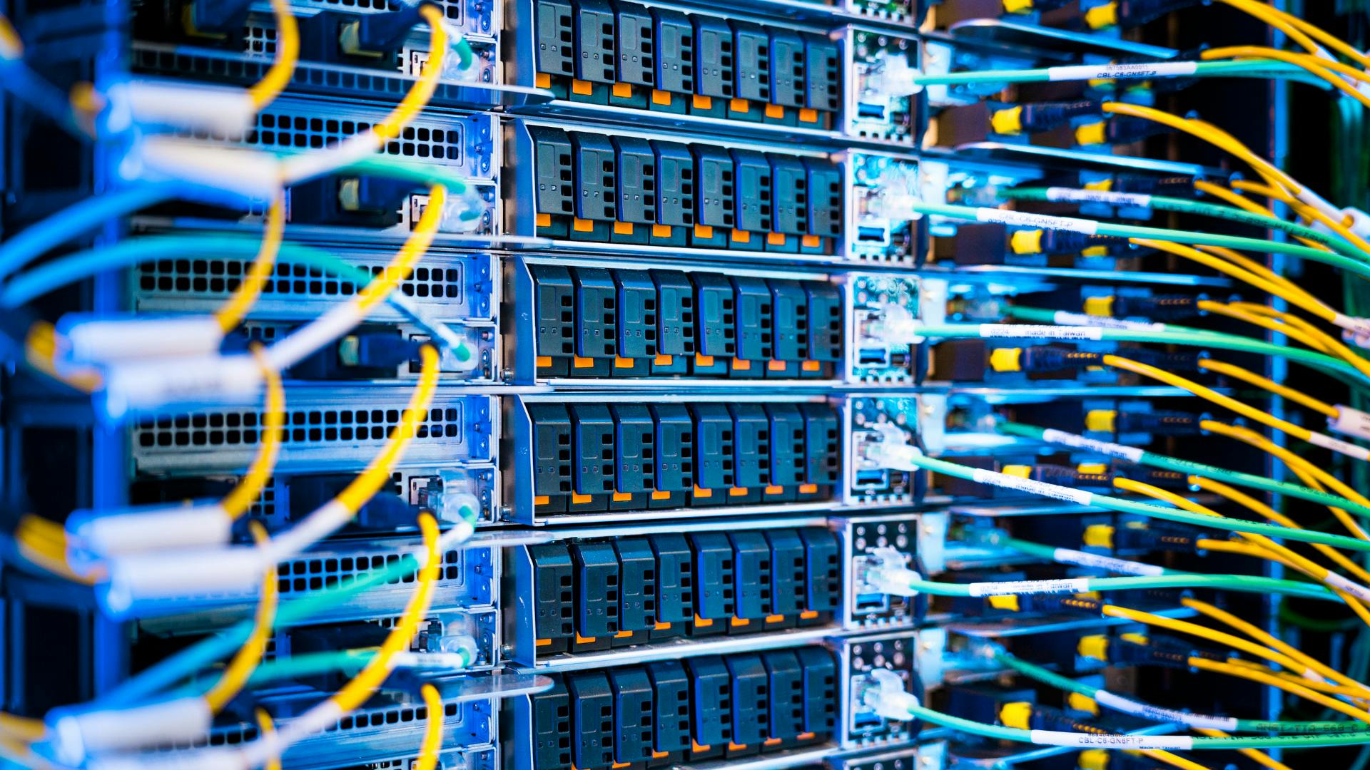 aidatacenter_dreamstime_444197868