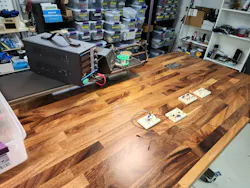 I moved the elevated shelf to the long side of the workbench. It will all come down to what's needed for the project. I moved the elevated shelf to the long side of the workbench. It will all come down to what's needed for the project.