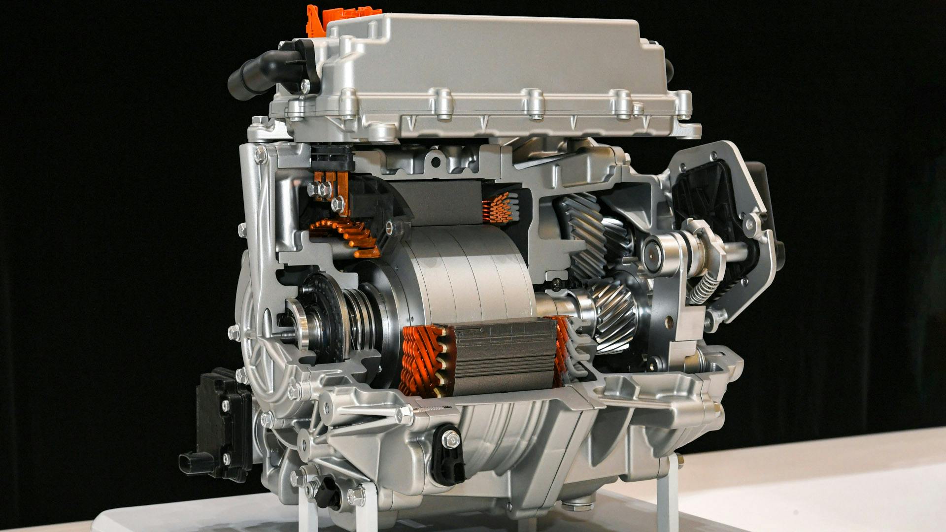 160-kW Hyundai Mobis drive unit