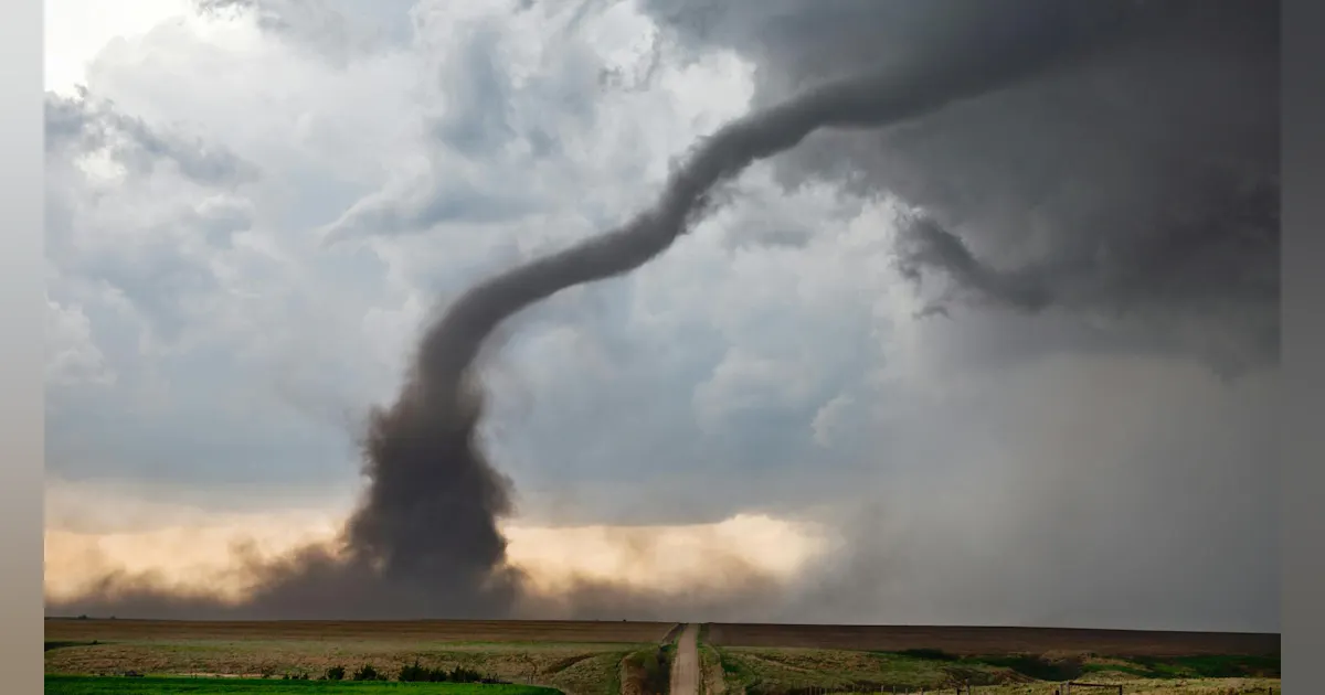 Electronics Projects Design How OTUS Drones Fly Inside Tornadoes and Gather Data | Electronic Design